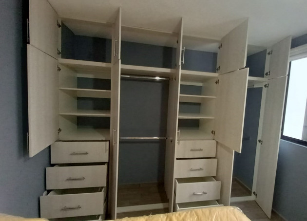 COCINAS-y-MUEBLES-SERVICIOS-08-CARRUSEL